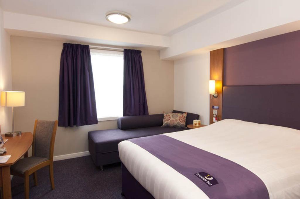Premier Inn Reading Central Ruang foto